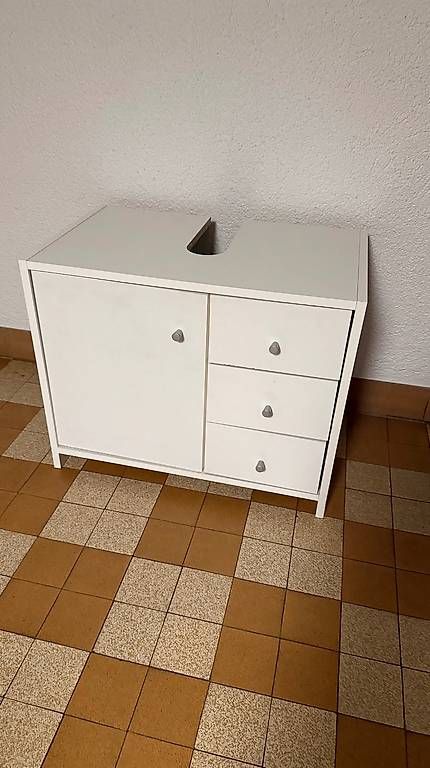 Micasa Mobili per bagno: Weisses Lavabo Untermöbel – Usato da Bern venduto da sun_j89y 1