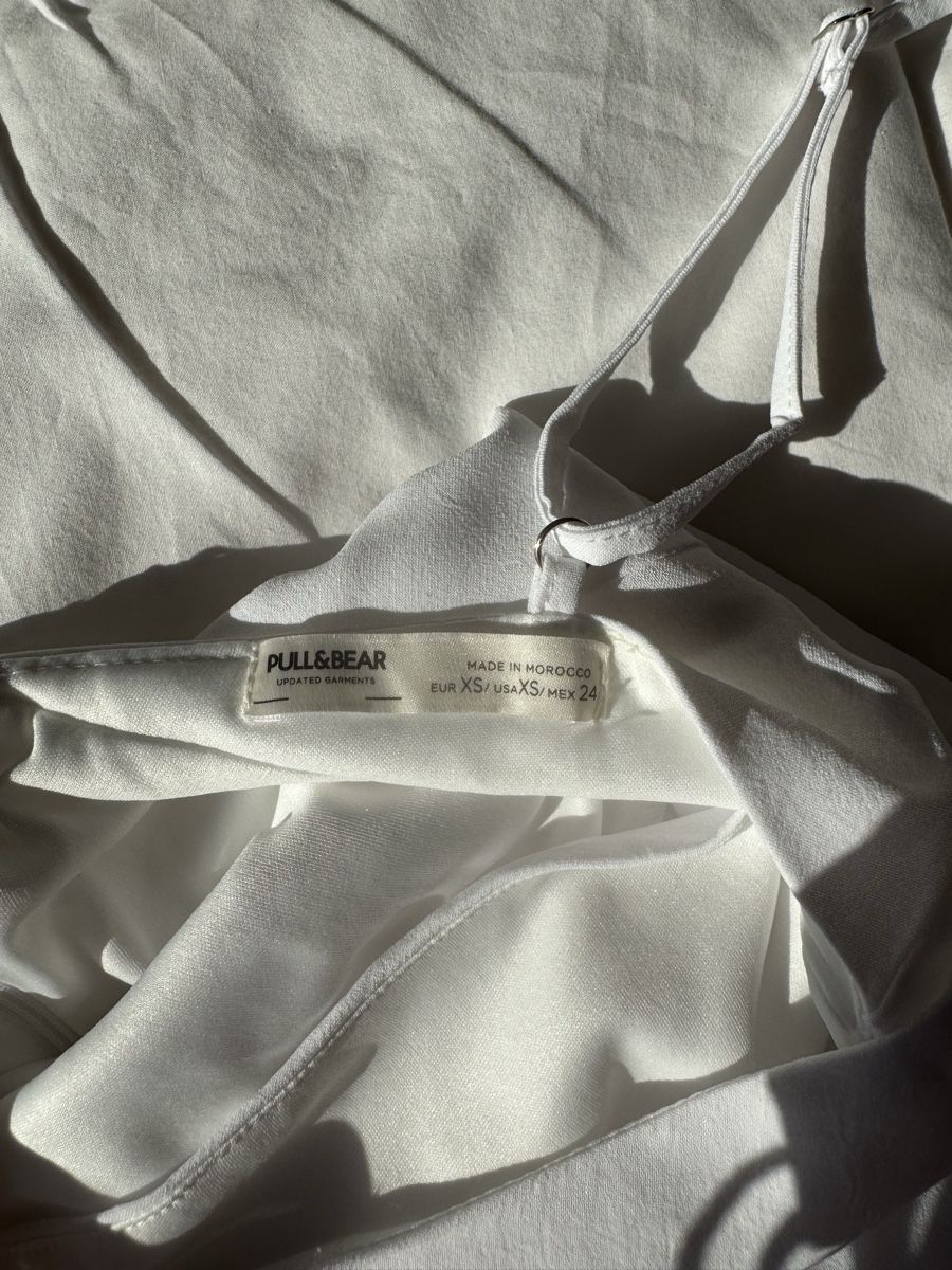 Pull&Bear Vestiti: Pull&Bear White Mini Dress – Nuovo (secondo la descrizione) da Aigle venduto da 029_mbn 4
