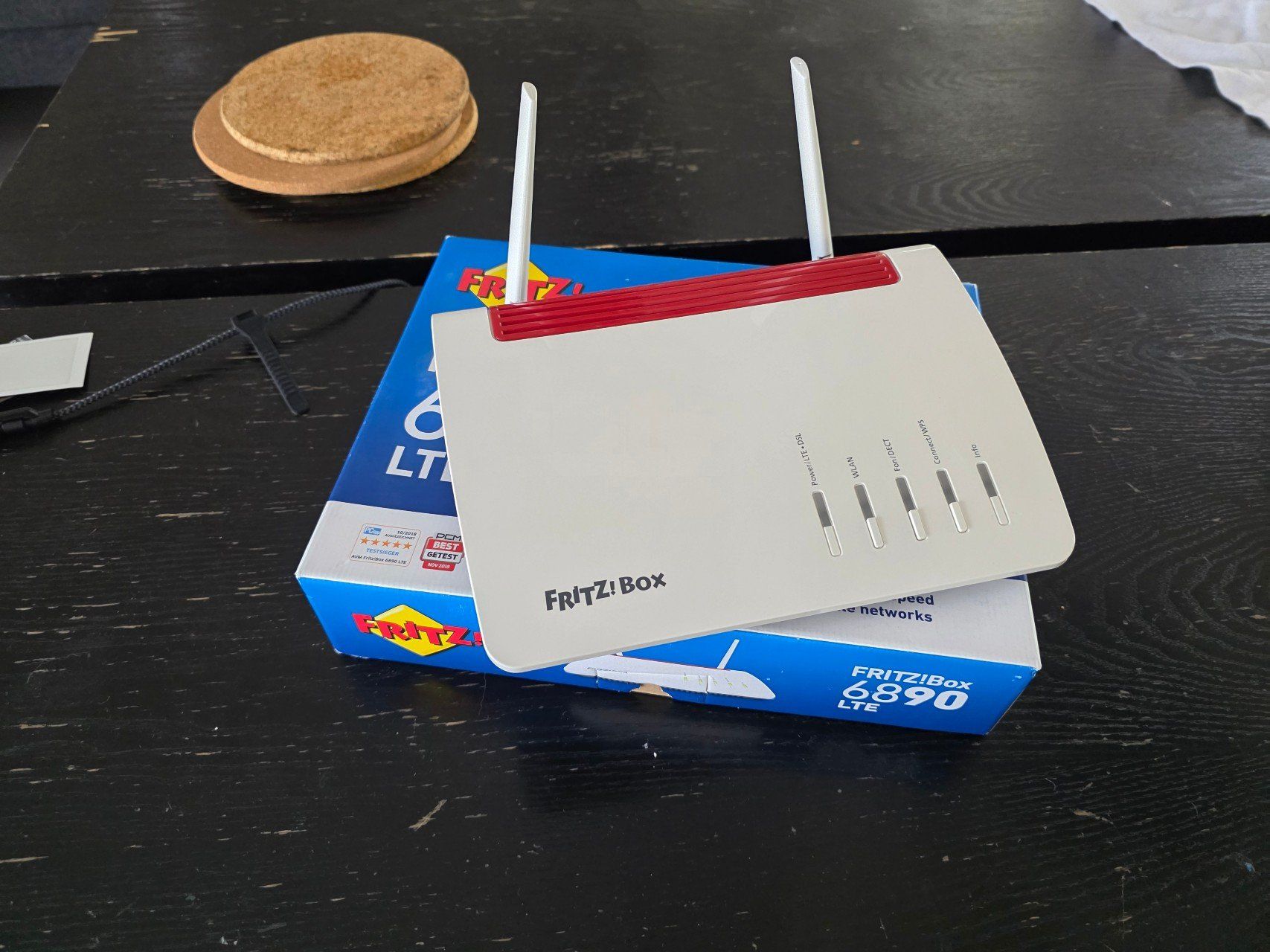 Avm Modem & Router: Fritz! Box 6890 LTE – Usato da Rafz venduto da Canucks44