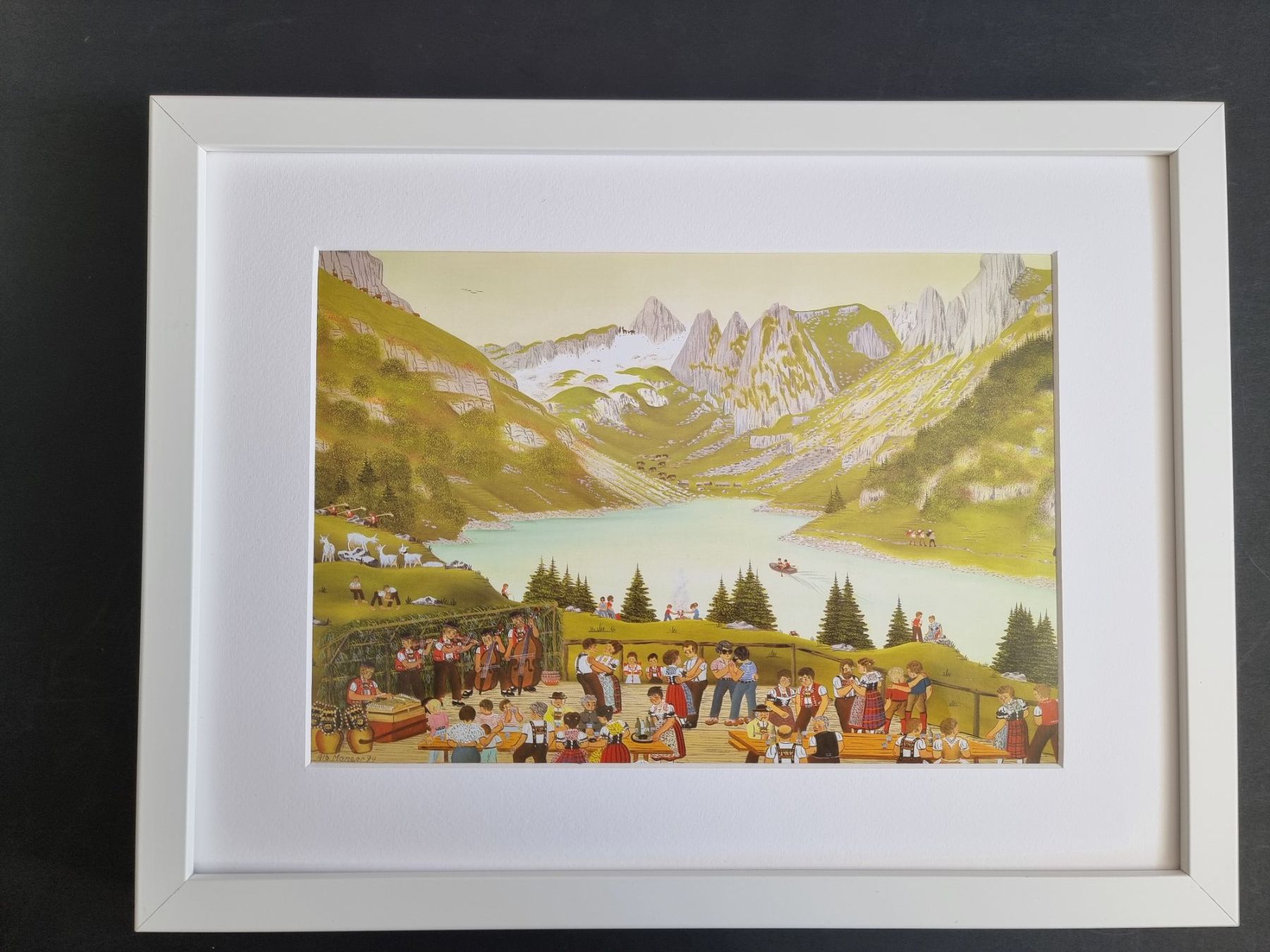 Foto & Immagini: BARBARA BILD HINTER PASSEPARTOUT MONTIERT MIT RAHMEN – Usato da Gersau venduto da grafik-kunst