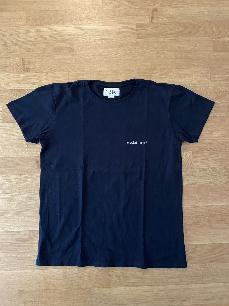 T-shirt: 12k. Tee / T-Shirt – Usato da Schaffhausen venduto da golazo_vines