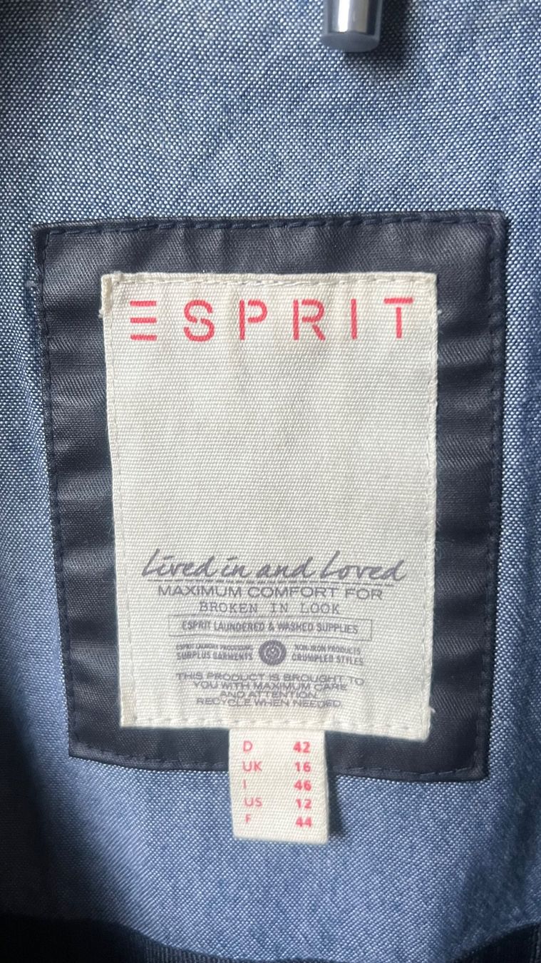 Esprit Giacche: Jacke von Esprit, Gr. 42, dunkelblau – Usato da Kehrsatz venduto da Louvitesse 2