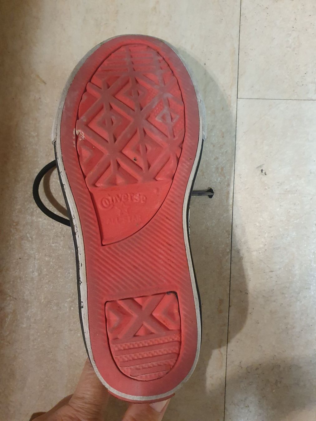 Converse Scarpe per ragazzi: Converse Kinderschuh 28 – Usato da Mels venduto da inf_9hmx 4