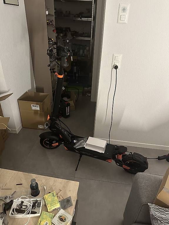 Kickboard: Trottinette électrique neuve 50 km/h – Usato da Forel (Lavaux) venduto da Troots 2