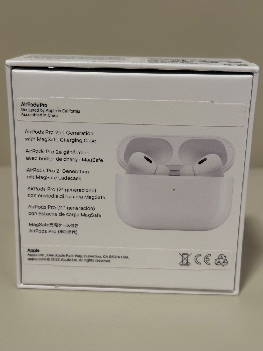 Apple Cuffie: Kopfhörer AirPods Pro 2nd Generation mit MagSafe Ladecase – Usato da Zürich venduto da boma.dr 3