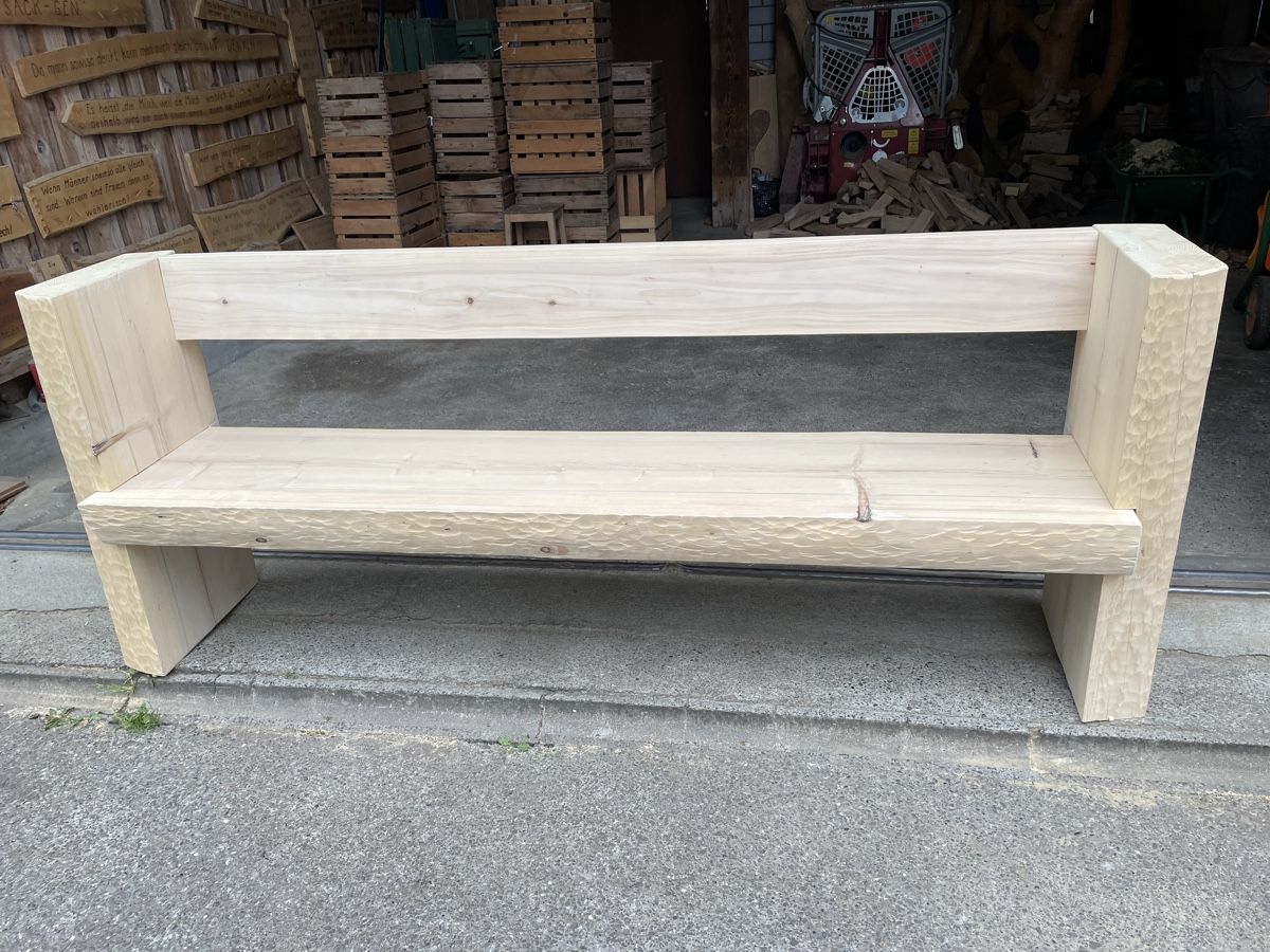 Panchine: Rustikale Holzbank, neu, ideal für Garten oder Terrasse! – Nuovo (secondo la descrizione) da Hämikon venduto da lan_8c5h 2