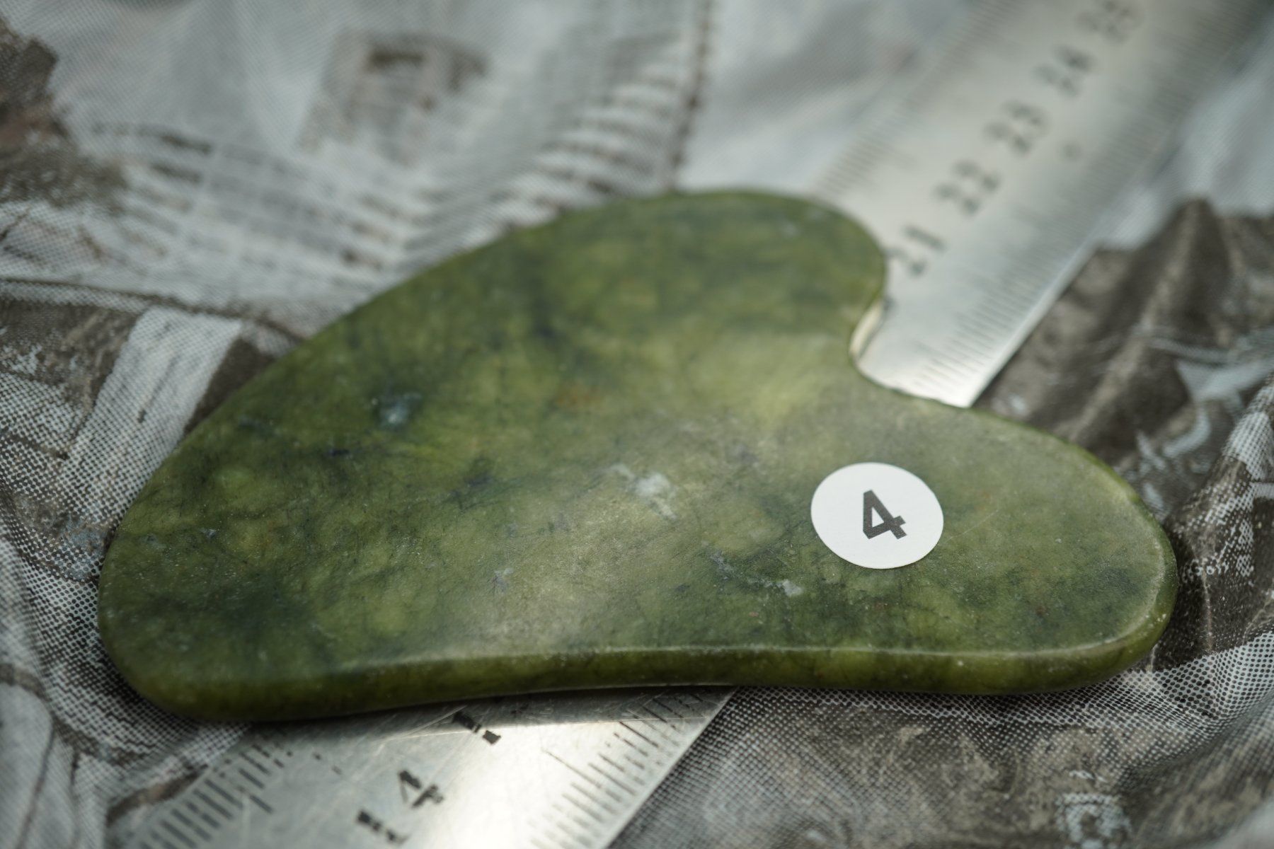 Minerali & Pietre curative: Gua Sha Massage-Stein  Nephrit Jade     ab 1.- – Nuovo e nell'imballaggio originale da Eschenbach SG venduto da topstone 2