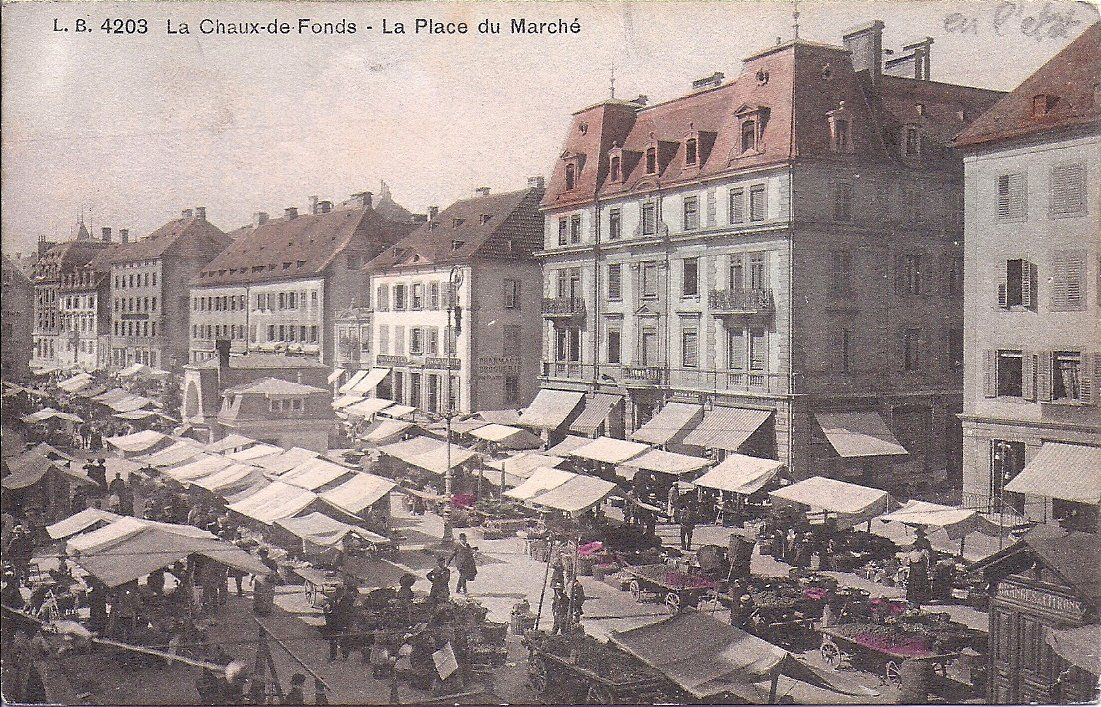 Cartoline postali: CHAUX-de-FONDS, place du marché – Usato da Les Verrières venduto da Scampi0