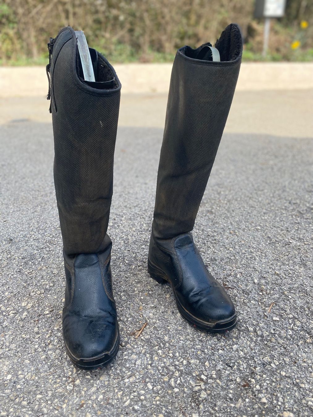Scarpe da donna: Winterreitstiefel Gr.40 – Usato da Estavayer-le-Lac venduto da nuschinc
