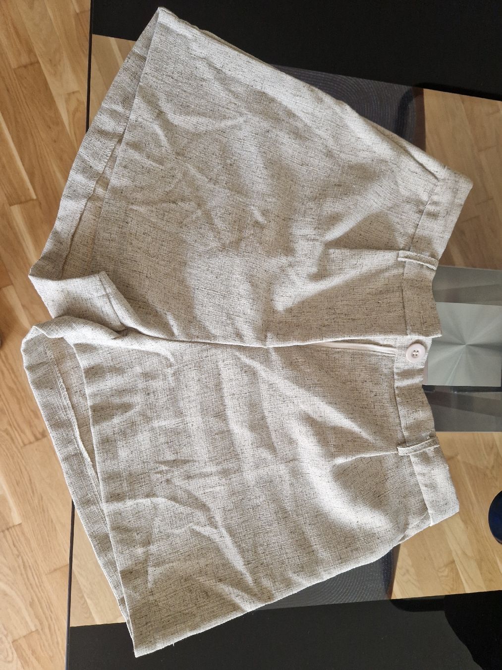 Pantalons: Kurze Hose Gr. 44 neu – Neuf (Voir description) à Buttwil par SabrinaA03