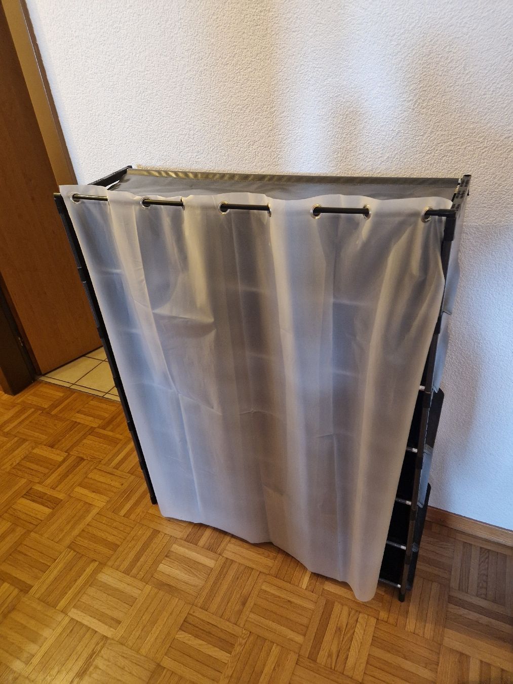 Étagères: Schuhregal mit Vorhang New – Neuf (Voir description) à Etzwilen par mue_mm76 1