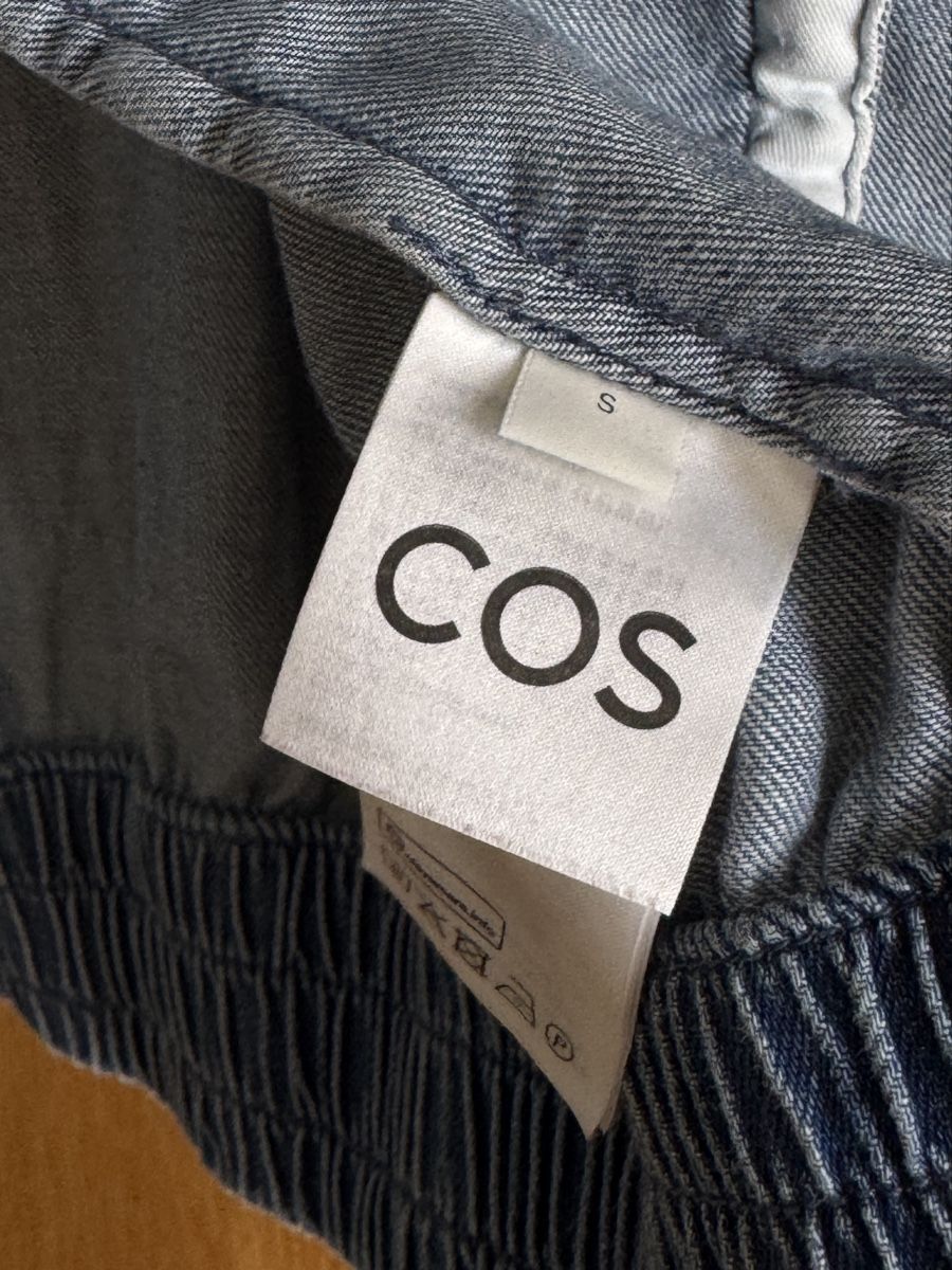 Jacken: COS Jeansjacke – Neu (gemäss Beschreibung) aus Zürich von megan.caprez 2