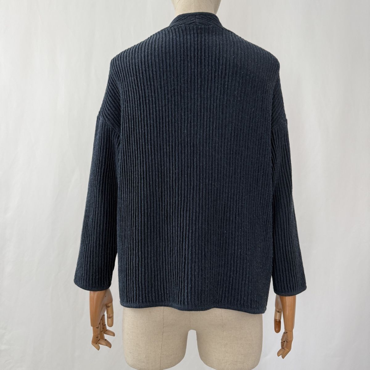 Annette Görtz Maglioni & Felpe: ANNETTE GÖRTZ Wool Cardigan – Usato da Emmen venduto da Nightingale_2022 3