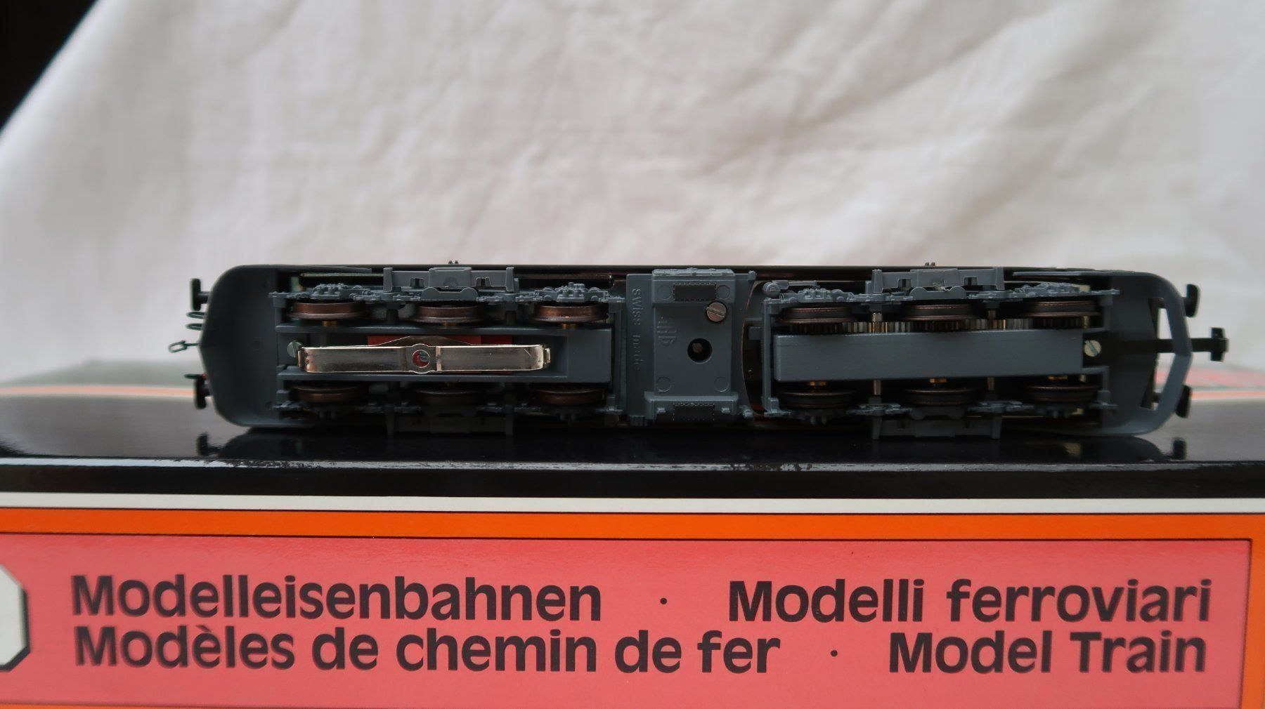 Hag Modellini di ferrovie: HAG Nr.124 Ae 6/6 Städtelok "Altdorf" – Nuovo (secondo la descrizione) da Muttenz venduto da Laeckerlihamschter 1