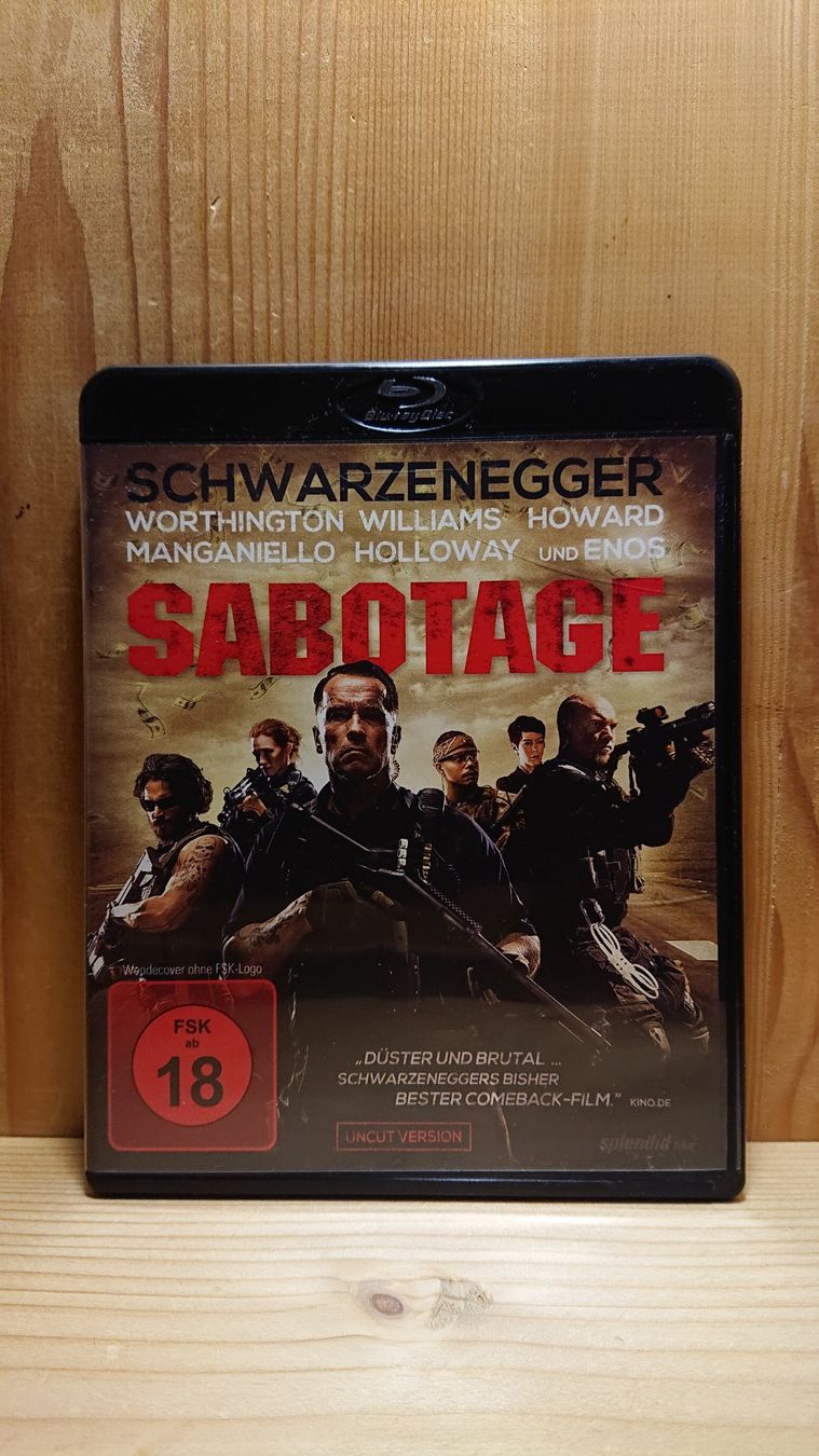 Tutti i DVDs: SABOTAGE Blu-Ray mit Arnold Schwarzenegger – Usato da Wilderswil venduto da Exebub