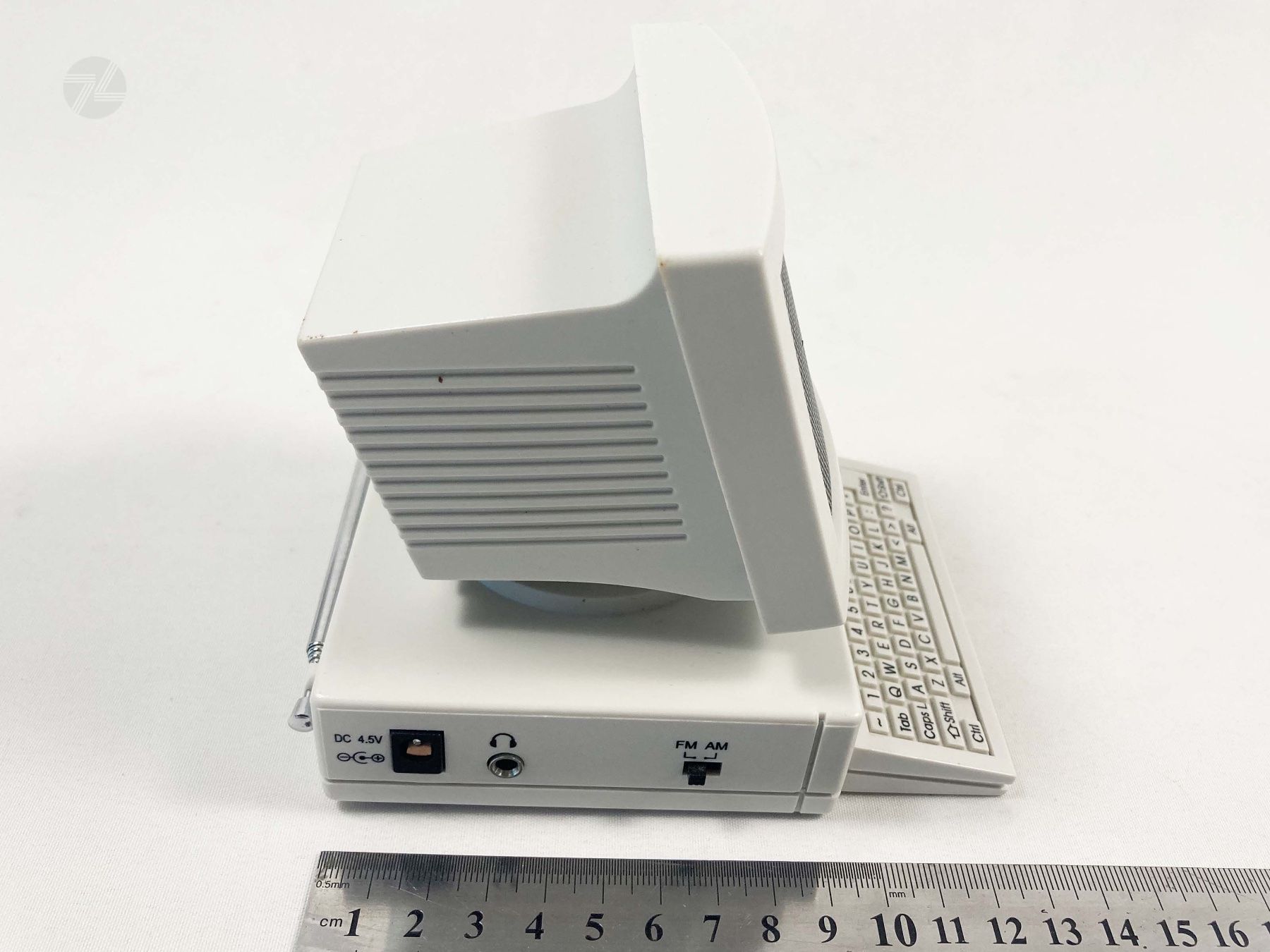 Radios: Radio AM/FM PC Windsor Computer Desktop Vintage 90s Retro – Gebraucht aus Wetzikon ZH von cyan74 2