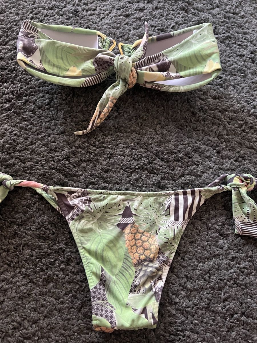 Costumi da bagno & Bikini: Brasilian Bikini mit speziellem Muster, Grösse 36 – Nuovo (secondo la descrizione) da Effretikon venduto da Briga.S. 4