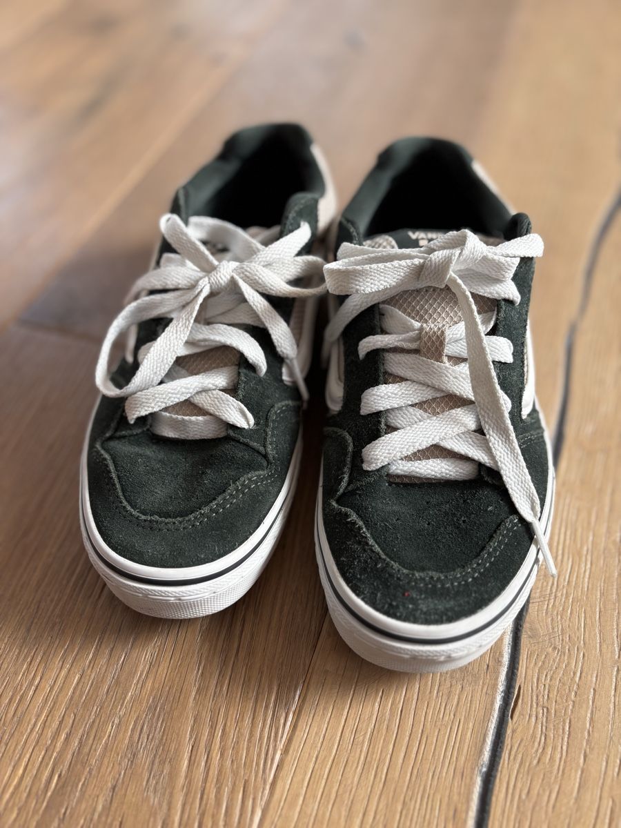 Vans Herrenschuhe: Vans Sneakers Gr 37 – Gebraucht aus Richterswil von Itallag