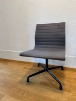 Vitra Aluminium Chair EA 105 (2 Stück)