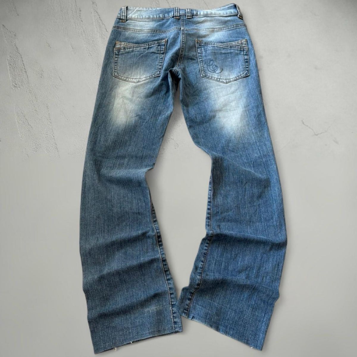 True Religion Jeans: True religion jeans  – Nuovo (secondo la descrizione) da Basel venduto da archive.