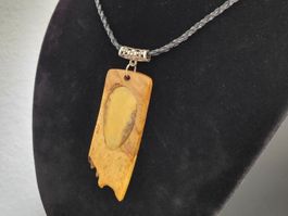 Naturbernstein Holz Anhänger weiß butterscotch Bernstein