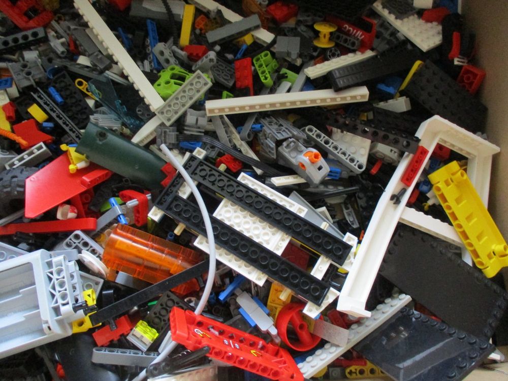 Lot 2 kilo 100 grammes Lego technic en vrac Kaufen auf Ricardo