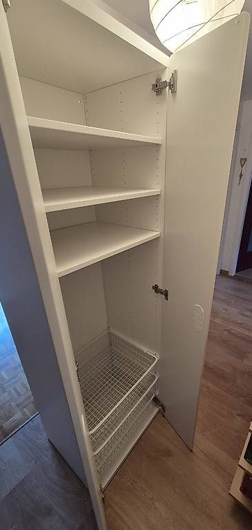 Ikea Schränke: Armoire Ikea Pax blanche – Gebraucht aus Cormoret von philippeunefois 1