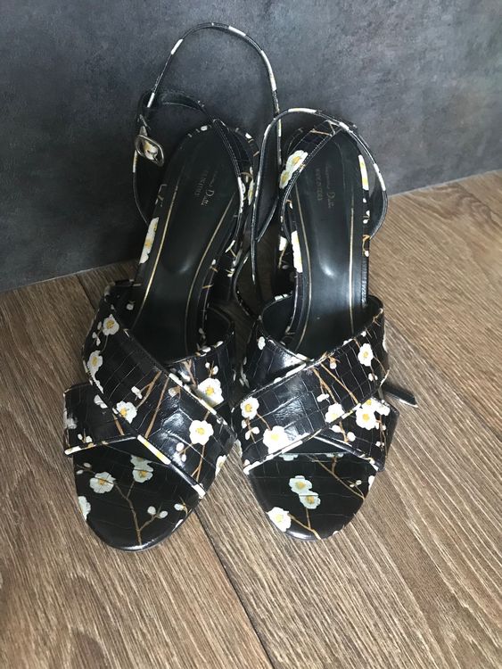 Massimo Dutti Sandales 41 (Neu (gemäss Beschreibung)) in Grimisuat für ...