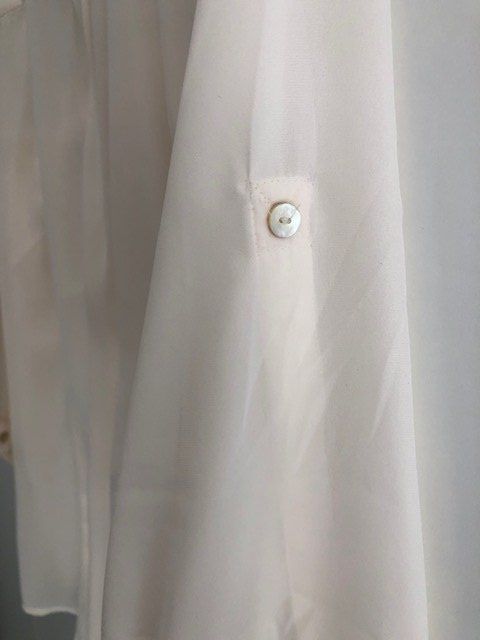 H&M Camicette: Leicht transparente Frühlingsbluse, H&M, 44 – Usato da Hünenberg See venduto da dustein 2