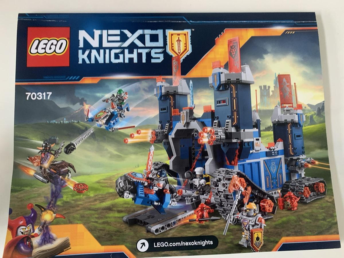 Lego Giocattoli: Lego Nexo Knights Fortrex70317 – Usato da Killwangen venduto da Zermatt5 9