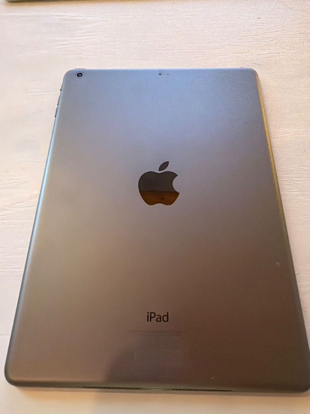 Apple Tablet PC: iPad Air (1. Generation), 16GByte – Gebraucht aus Affoltern am Albis von Prionace 1