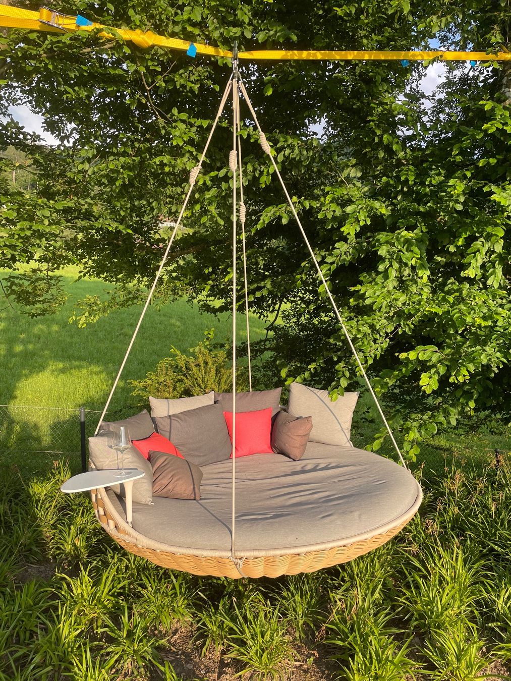 Gartenhängesitze: DEDON SWINGREST mit Seilen & Standing Lounger Rotating Base – Gebraucht aus Zug von ker_y92n 3