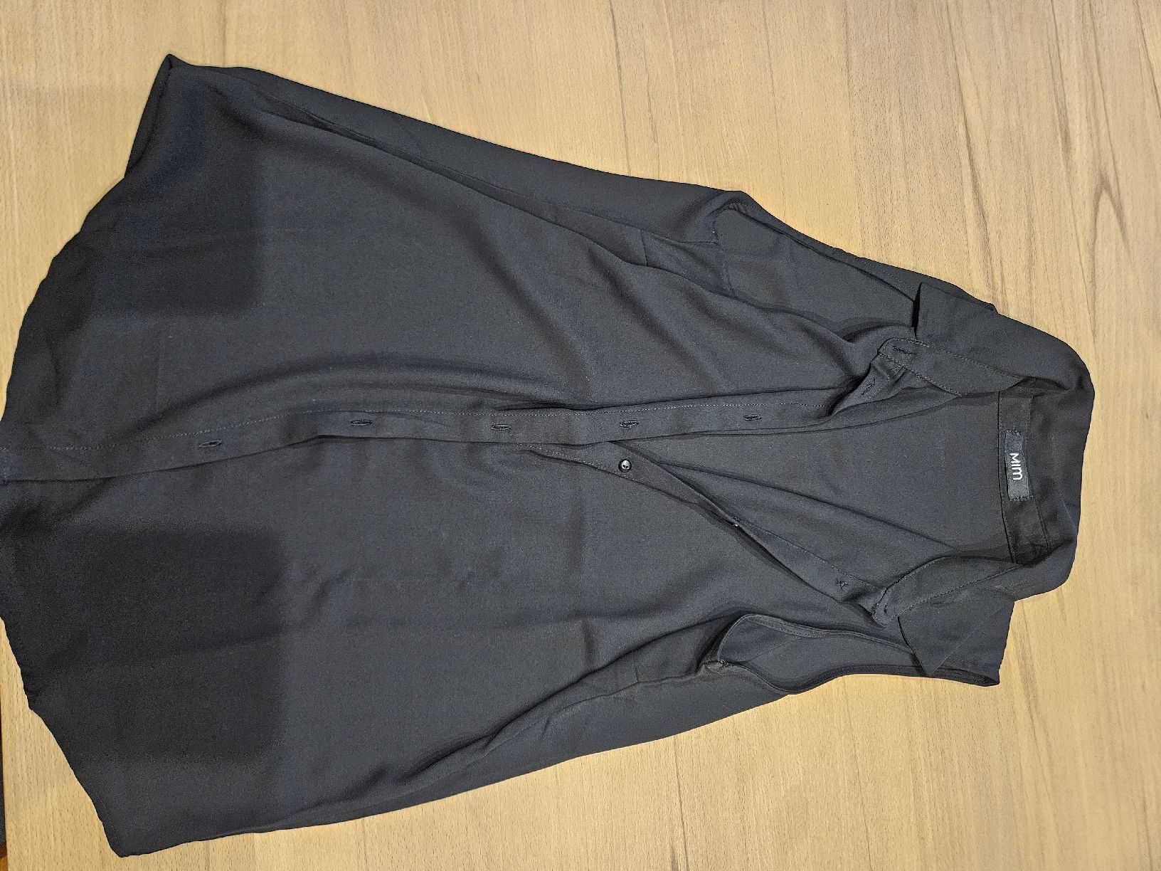 Lots de vêtements: Kleiderpacket mit diversen Blusen Grösse 38 M/L – D'occasion à Heimenhausen par Saint-Michel3360 7