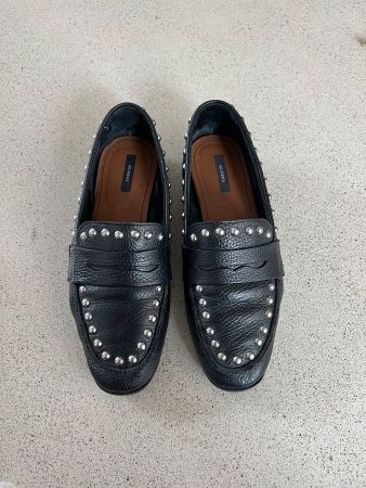 Loafers schwarz mit Nieten Gr. 38