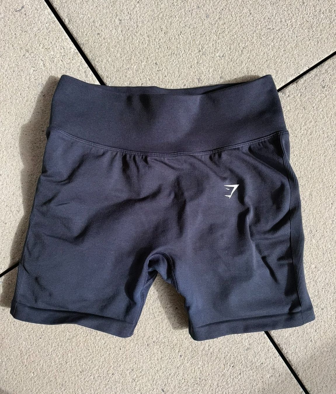 Gymshark Leggings: Short Gymshark – D'occasion à Nyon par noi_tf8q 1