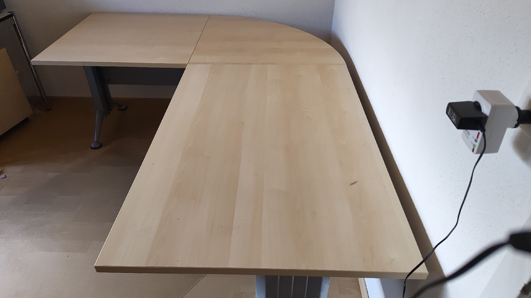 Scrivanie: Eckschreibtisch helle Holzoptik – Usato da Sulz AG venduto da manau21