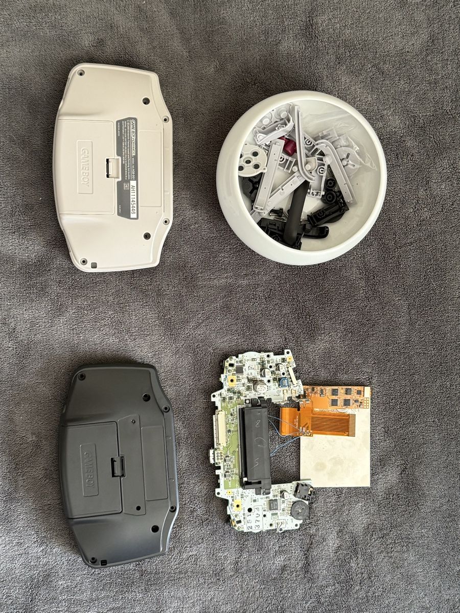 Nintendo Consoles: Nintendo Game Boy Advance Console – D'occasion à Territet par fil_5jwk 1