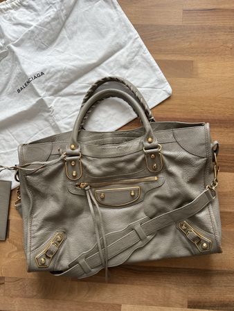 Balenciaga City Handtasche  - Taupe mit goldigen Details
