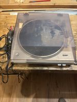 Denon DP-29F  Plattenspieler mit Staubschutzhaube