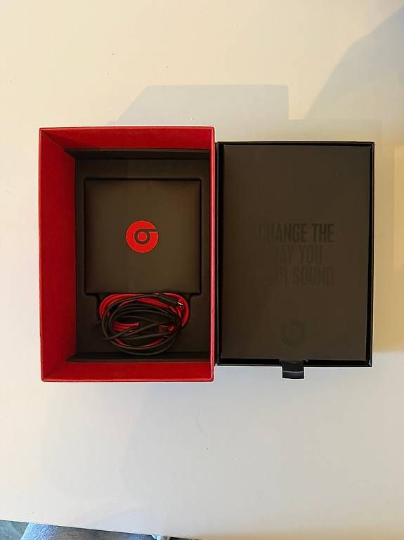 Cuffie:  beats solo 3 Wireless – Usato da Elsau venduto da FloMar02 2