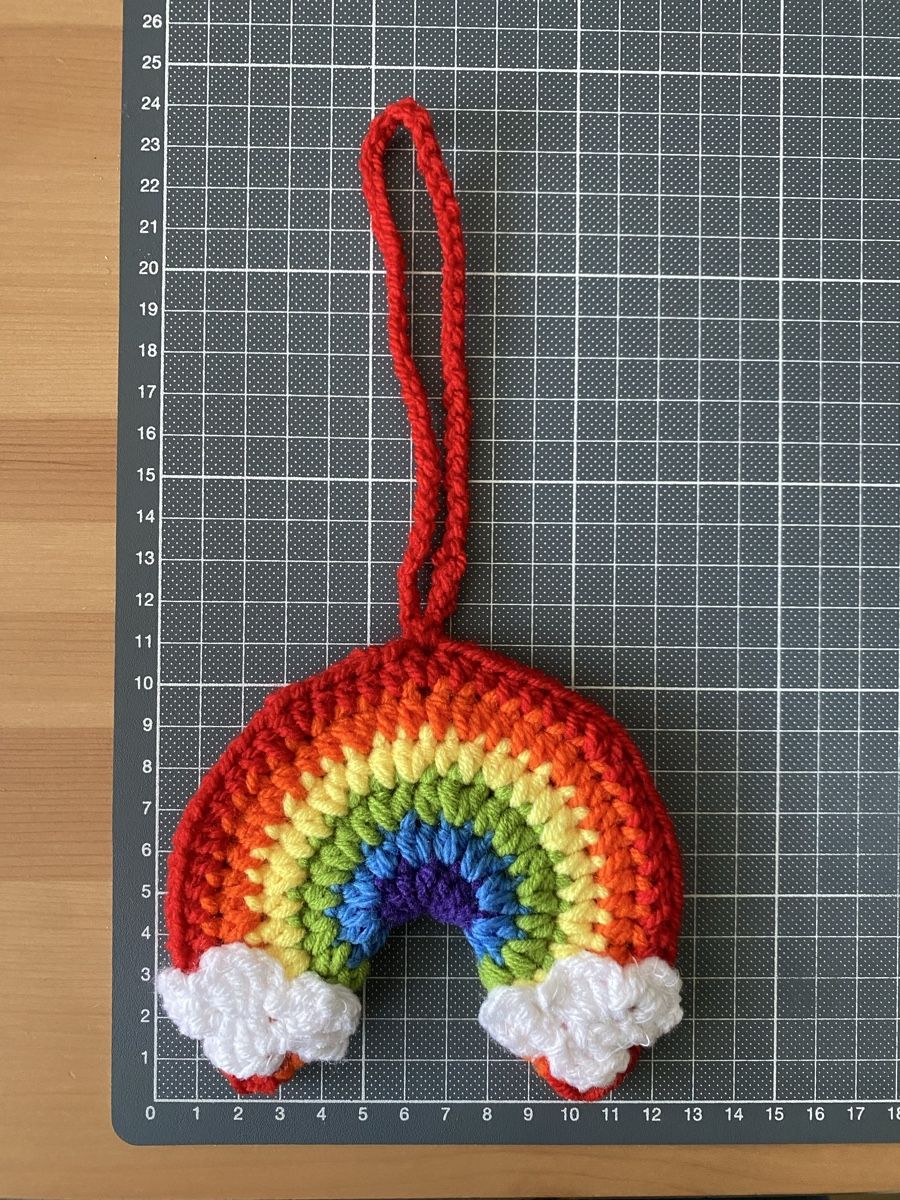 Tutte le decorazioni: HANDGEFERTIGT - Pride Regenbogen gehäkelt – Nuovo e nell'imballaggio originale da Küttigen venduto da sailormars 2