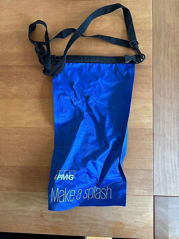 Borse: KPMG Dry Bag fürs Wasser – Usato da Zürich venduto da James_Kr 2