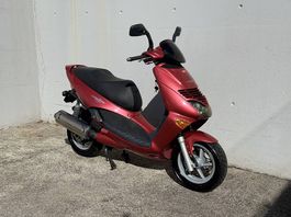 Aprilia Leonardo 125