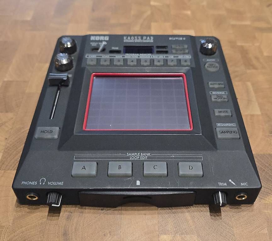 Korg Console di mixaggio: Korg Kaoss Pad KP3+ Effektgerät & Sampler inkl. Netzteil – Usato da Arlesheim venduto da Micumue
