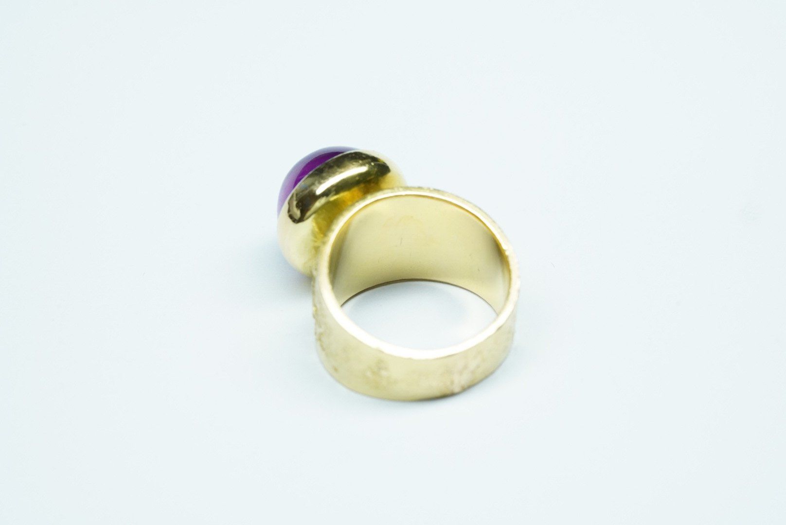 Anelli: Fingerring 18k Gelbgold mit Amethyst – Usato da Bülach venduto da Re-Jewelled 2