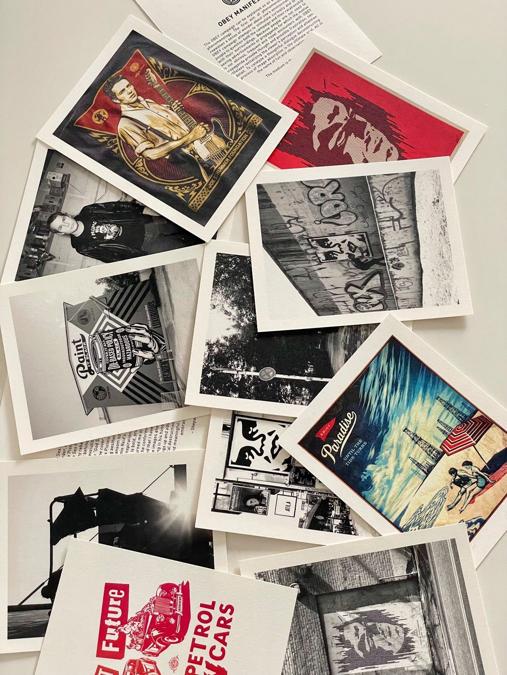 Foto & Immagini: OBEY / Shepard Fairey Drücke – Nuovo (secondo la descrizione) da Zurich venduto da a-z 3