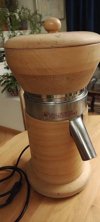 Elettrodomestici da cucina: Salzburger Getreidemühle MT 12  – Usato da Rehetobel venduto da ft24