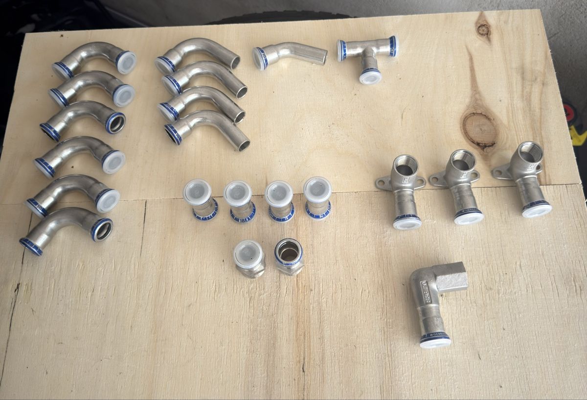 Tous les outils: Geberit Mapress 18mm  – Neuf (Voir description) à Cressier NE par Ala_b 1
