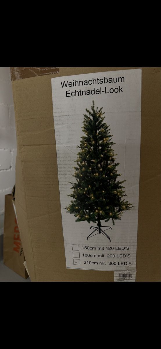 Tutte le decorazioni: Weihnachtsbaum Echtnadel-Look – Usato da Luzern venduto da Jasmin125