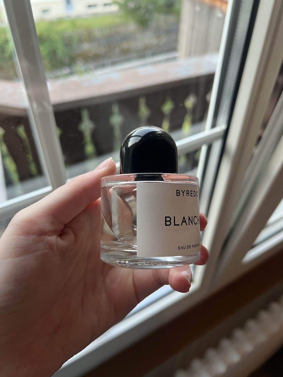 Byredo Parfum & Eau de Toilette: Byredo Blanche – Gebraucht aus Näfels von nat_y6ms 1